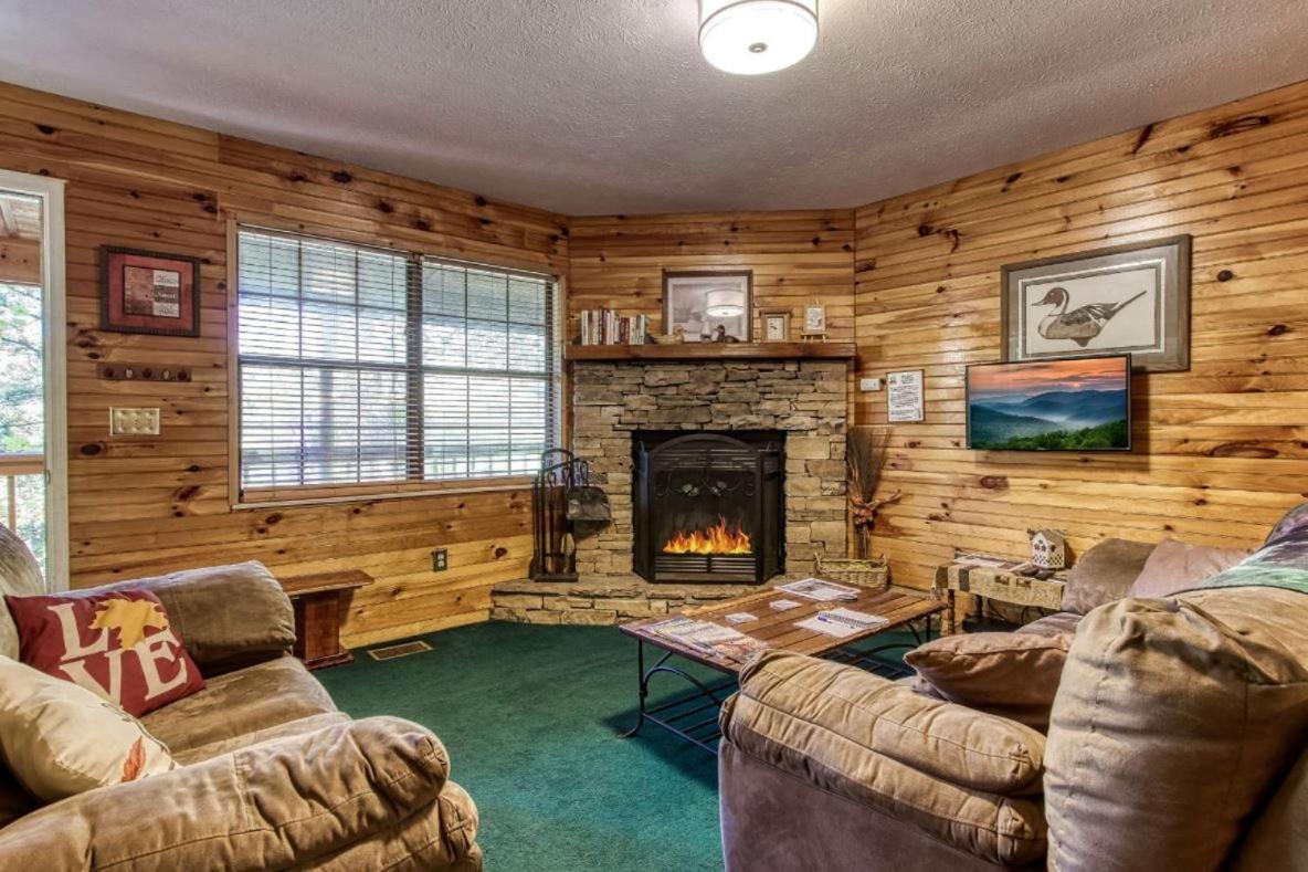 Sunset Ridge Cabin Pigeon Forge Εξωτερικό φωτογραφία