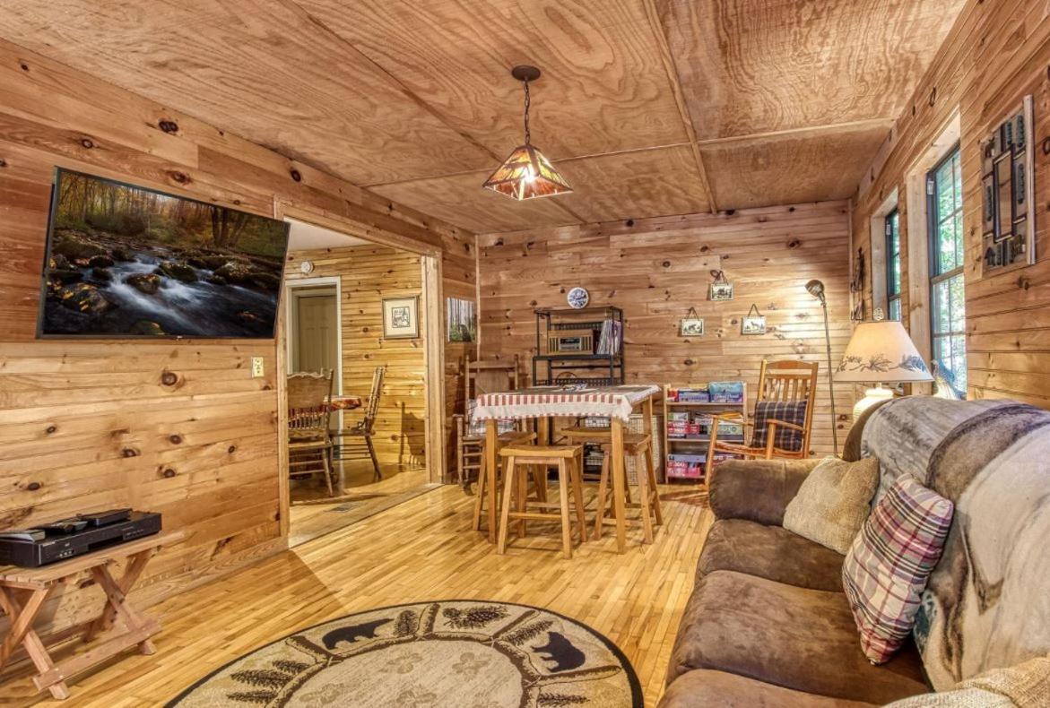 Sunset Ridge Cabin Pigeon Forge Εξωτερικό φωτογραφία